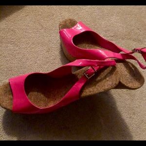 Size 9 women’s wedge heels